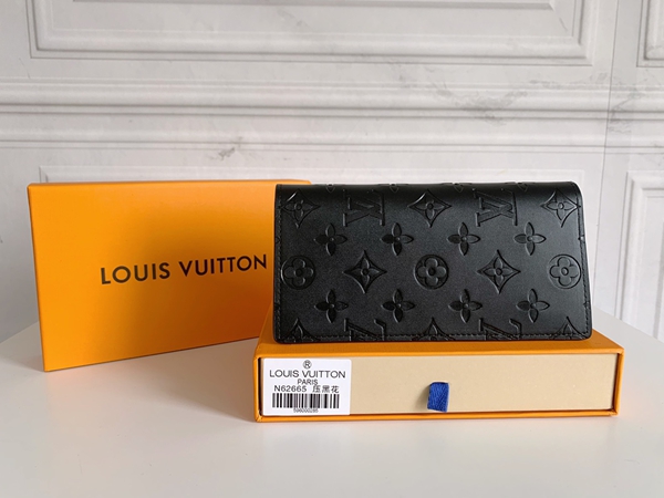 LVコピーウォレット角部分ディテール